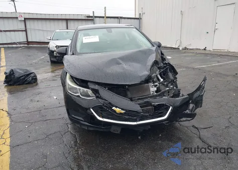 2018 Chevrolet Cruze Ls Auto z USA, uszkodzony, nr VIN 1G1BC5SM7J7200064
